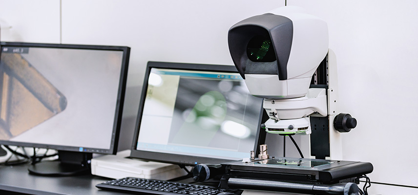 Wie wird man Ingenieur für Augenoptik/Optometrie?